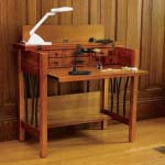 Деревянный стол для вязания Orvis Willow Run Flytying Desk
